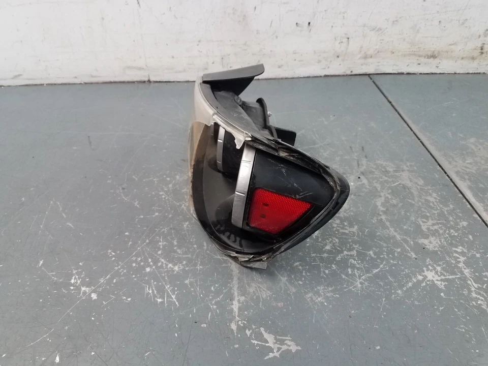 Задний фонарь для правостороннего пассажира 2005 Honda S2000 AP2 - ** #3478 L1 - Изображение 4 из 4