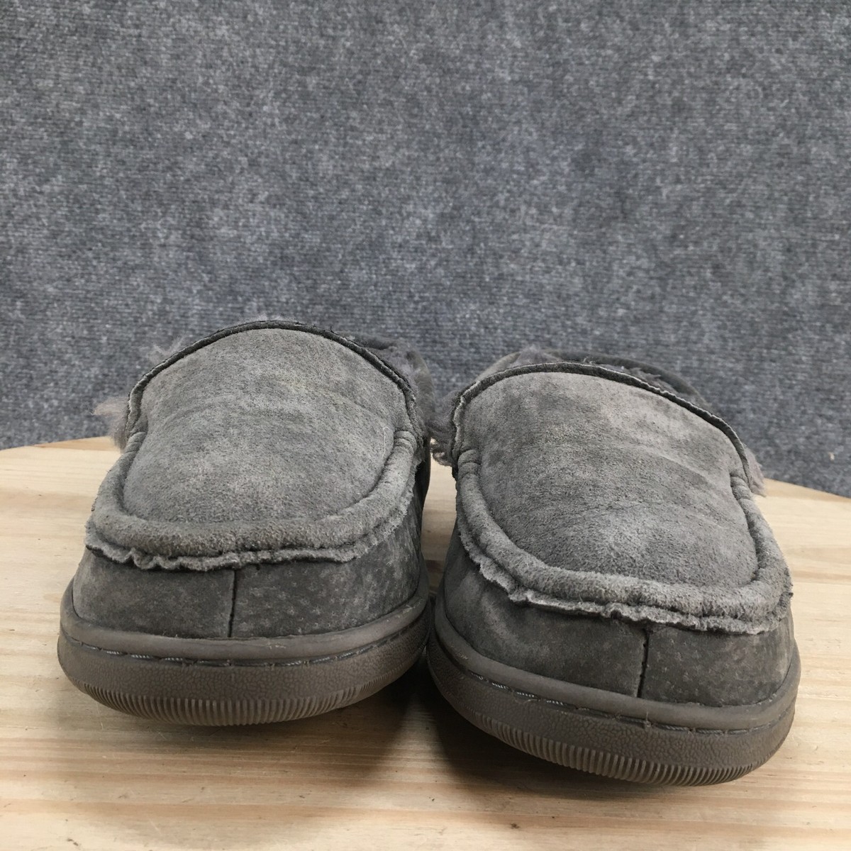 Lamo Shoes Mens 10 Harrison Slip On Lined Moccasin Slippers  display picture 1