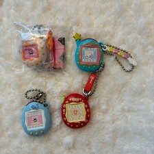 Tamagotchi Mini Charm Collection Set 2 3 Bandai Red Fuwacchi  More