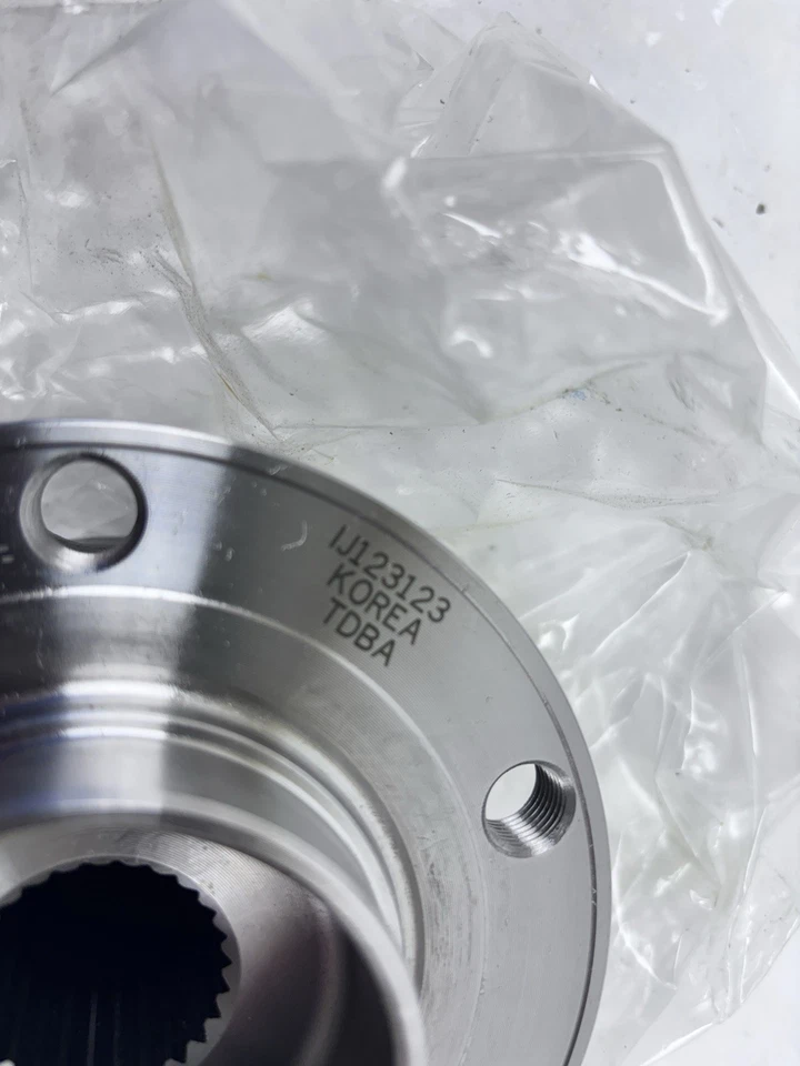 BR931015 SKF 2014-2020 2021 2022 JEEP CHEROKEE CONJUNTO DE COJINETE DELANTERO Y BUJE Foto 3 de 4