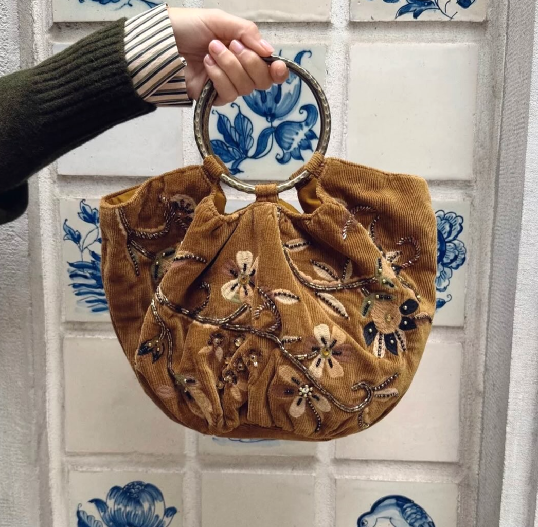 バッグ Hazelwood Small Crest Lock Bucket Bag | Veronica Beard