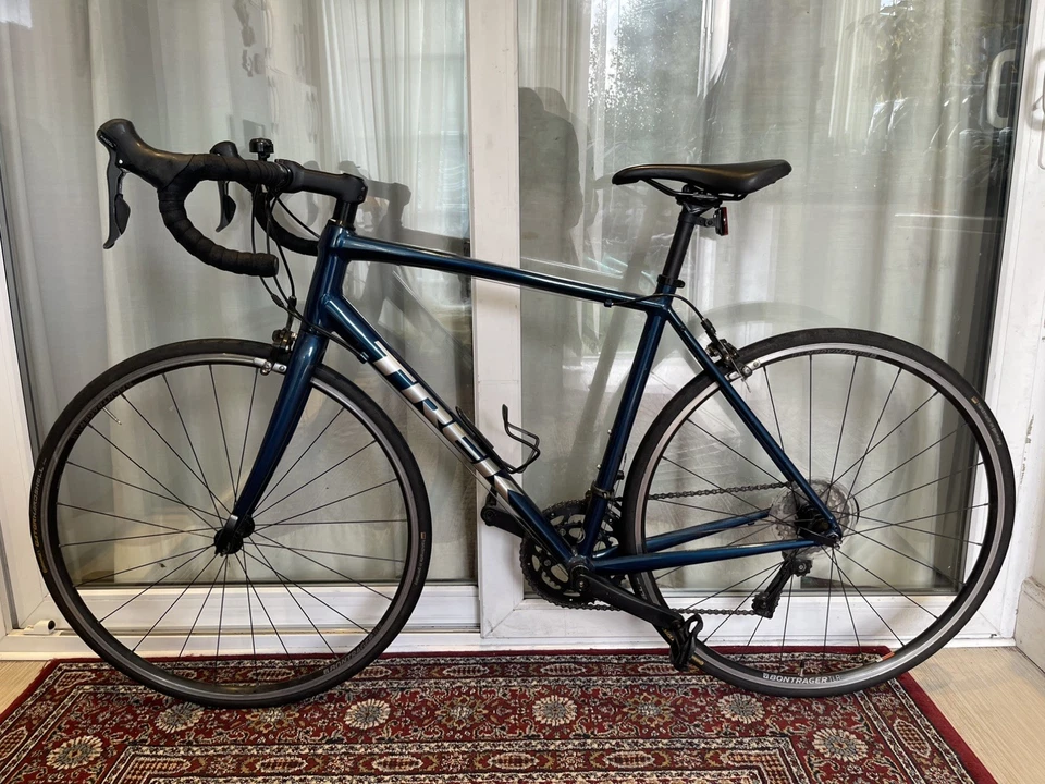 Trek Domane AL 2, photo 1 of 5