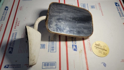81-91 Chevrolet GMC Squarebody Exterior Door Mirror Cover Bracket Mount Painted