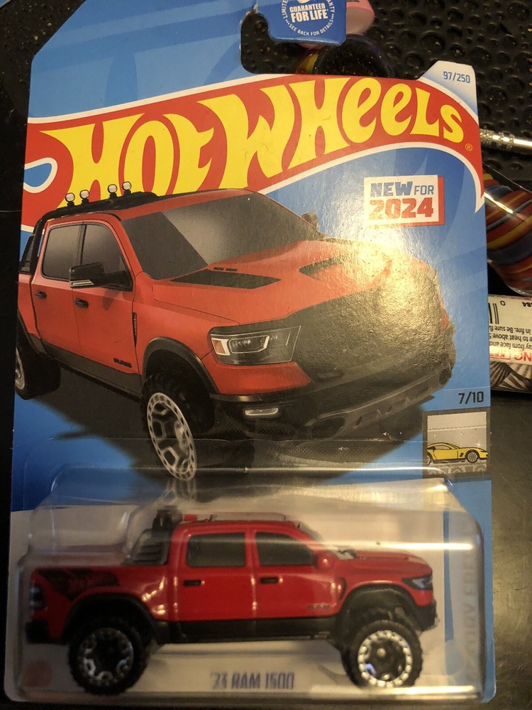 Hot Wheels 1/64 23 Ram 1500 Diecast Model Car NEW IN PACKAGE