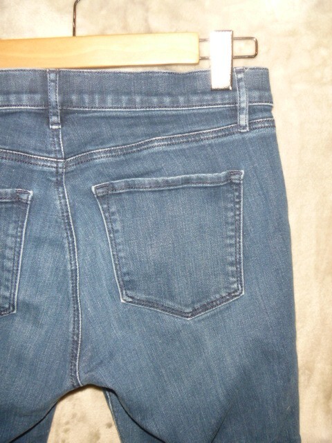 Picture 2 of 5