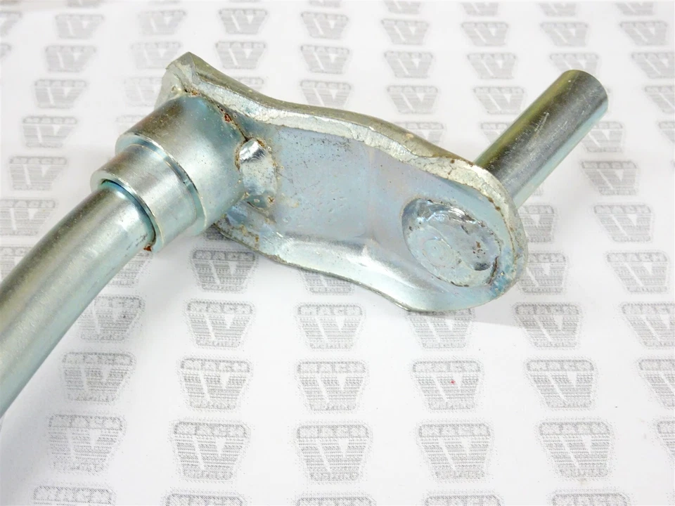 Honda NOS NEW 42610-VA4-000 Axle Shaft Lawn Mower - Image 3 of 4