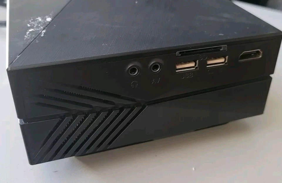 Proyector LED Tronfy - Compatible con HD y VGA  Foto 2 de 4