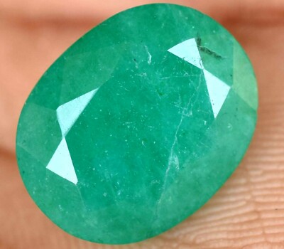 Natürliches Grün Kolumbianisch Smaragd 10.65 Karat Zertifiziert Muzo Minen Gem