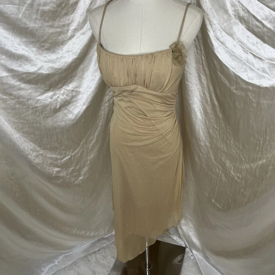 sparkly ruby rox tan & sparkly fairy dress with a flower detail size: medium - Image 2 of 4