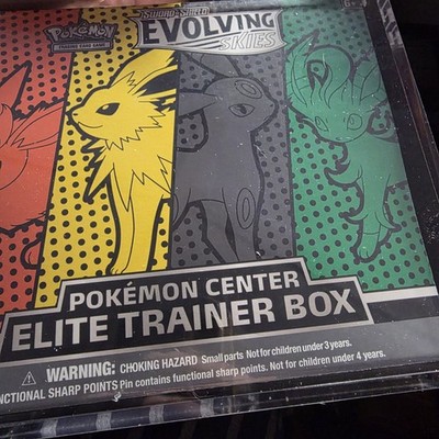 Pokémon TCG Evolving Skies Elite Trainer Box Pokémon Center