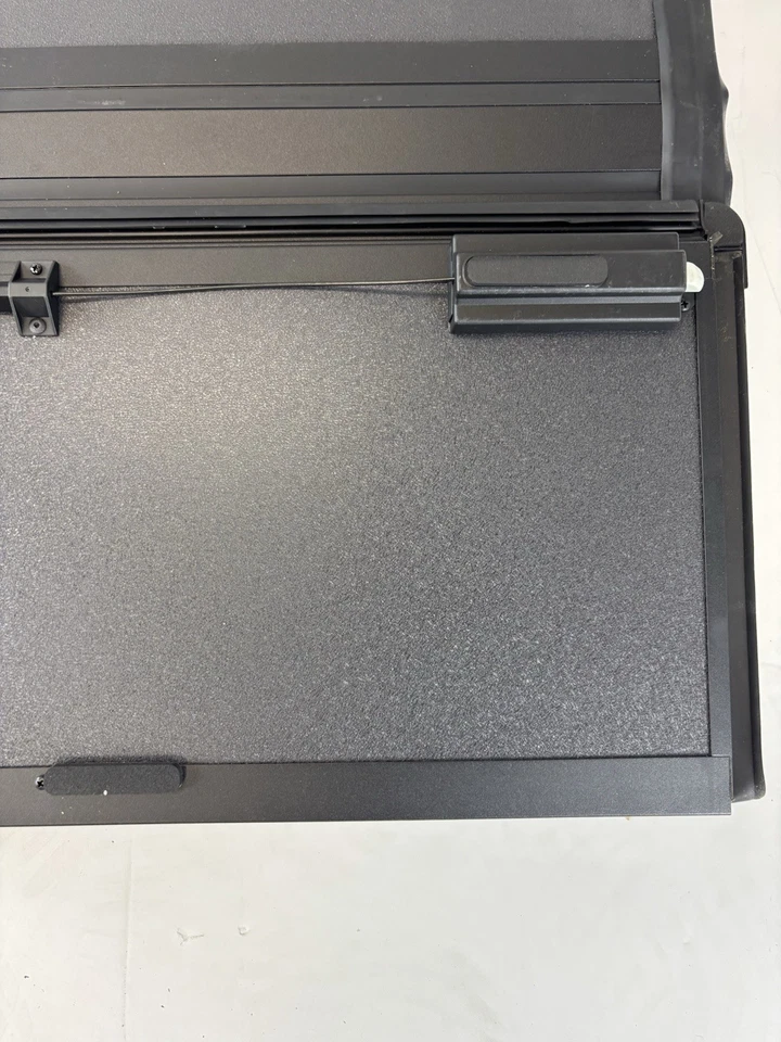 Returned RealTruck BAK BAKFlip MX4 Hard Folding Truck Bed Tonneau Cover|448203RB - Image 4 of 4