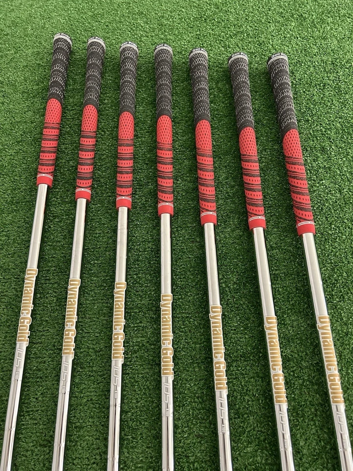 Cobra King Tour ‘23 Forged Iron Set 4-P / Dynamic Gold 105 Extra Stiff +1/2” - Image 3 of 4