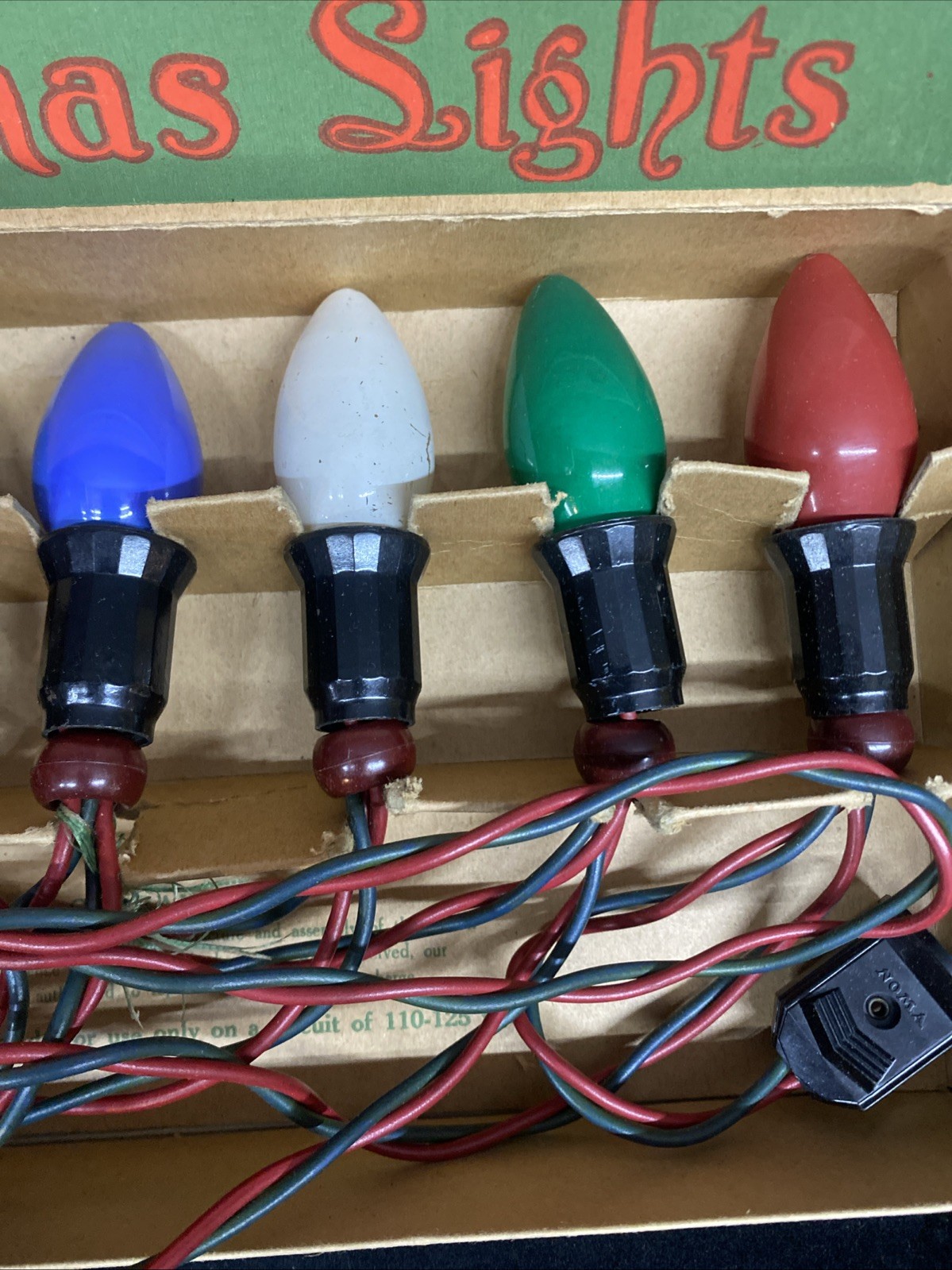 NOMA C9-1/4 Bulb Decorative Christmas Light Strand 7 Lights Working W Box