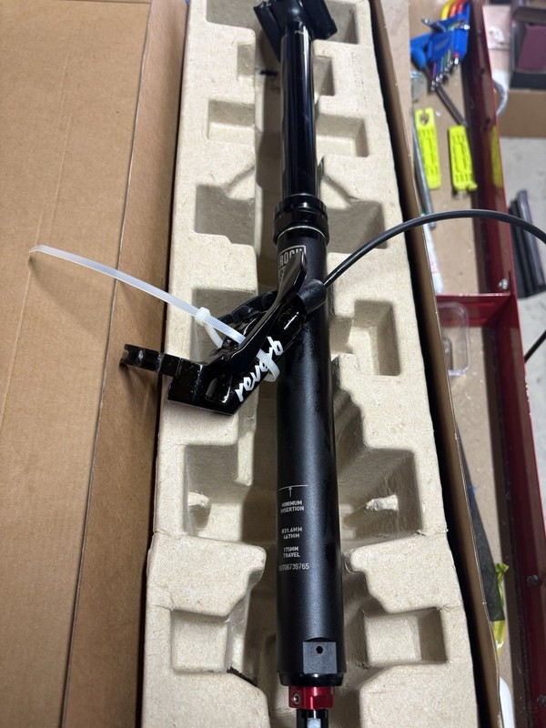 Rockshox Reverb Stealth Dropper, 31.6mm, 175mm Travel. Full Working