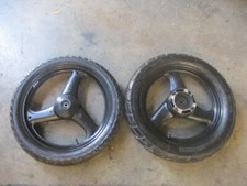 Roue avant et roue arrière avec pneu bon état pour Honda 125 XLV Varadéro - JC32