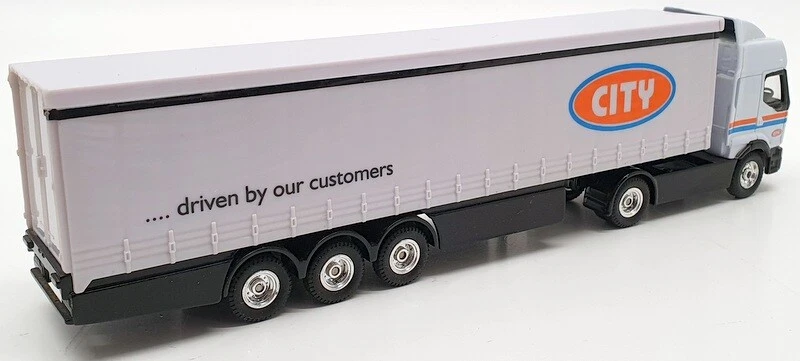 Corgi 1/64 Scale TY86903 - Renault Premium Curtainsider City - Image 2 of 4