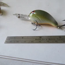 FISHING LURE BANDIT 2" SERIES 300  GREEN & WHITE  NEW CONDITION