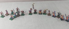 Lot de 17 figurines, Warhammer, Bretonnie / bretonniens, en plastique