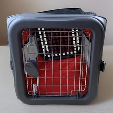 NEW Vibrant Life Small Pop Up Dog Kennel 22.50x 14.25x14.50 Travel Crate Fold Up
