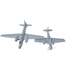 Job Lot of 2 Mixed Brands Plastic Material Model Collectibles Airplanes Unboxed.