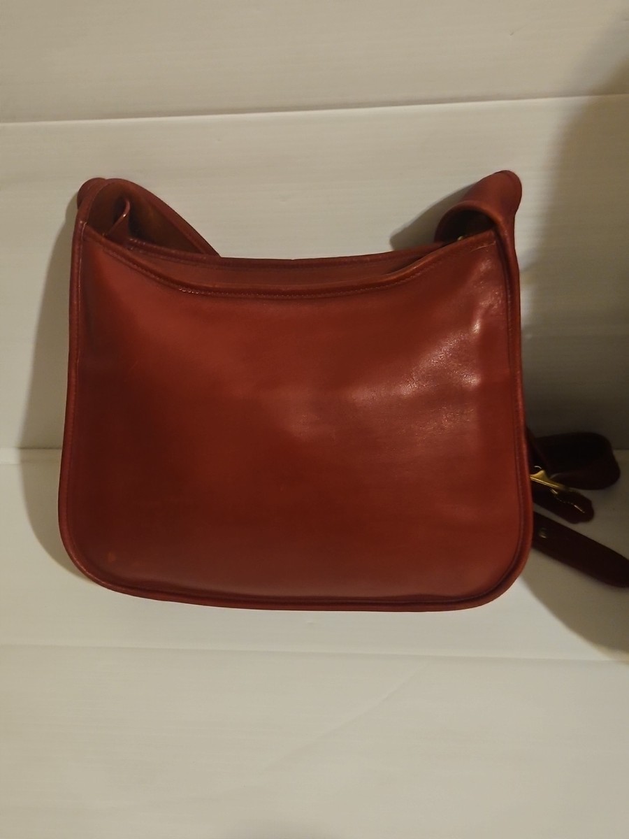 Vintage COACH Red Taft Leather Crossbody Bag #9980 – Classic