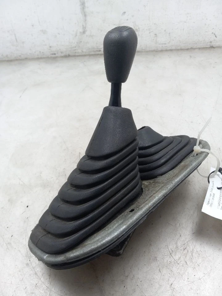 99 丰田 TACOMA 手动变速器 — 第 4/4 张图片