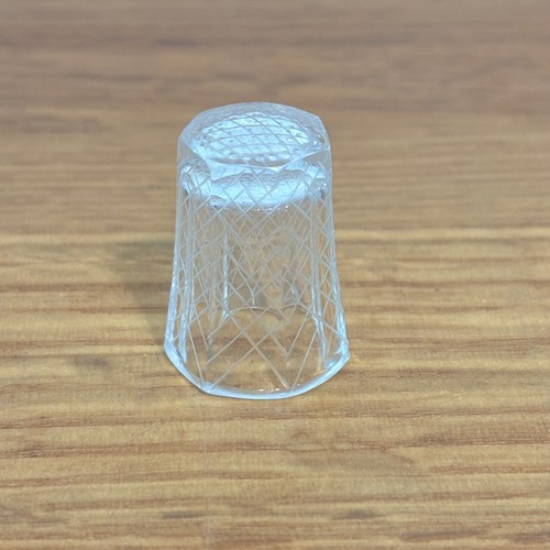 Vintage Crystal Glass Thimble Etched Diamond Pattern Hexagonal Base Clear 10g