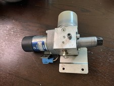02-08 BMW E65 E66 750Li 745i 760li Trunk Lid Hydraulic Pump Motor 7 202 865 OEM