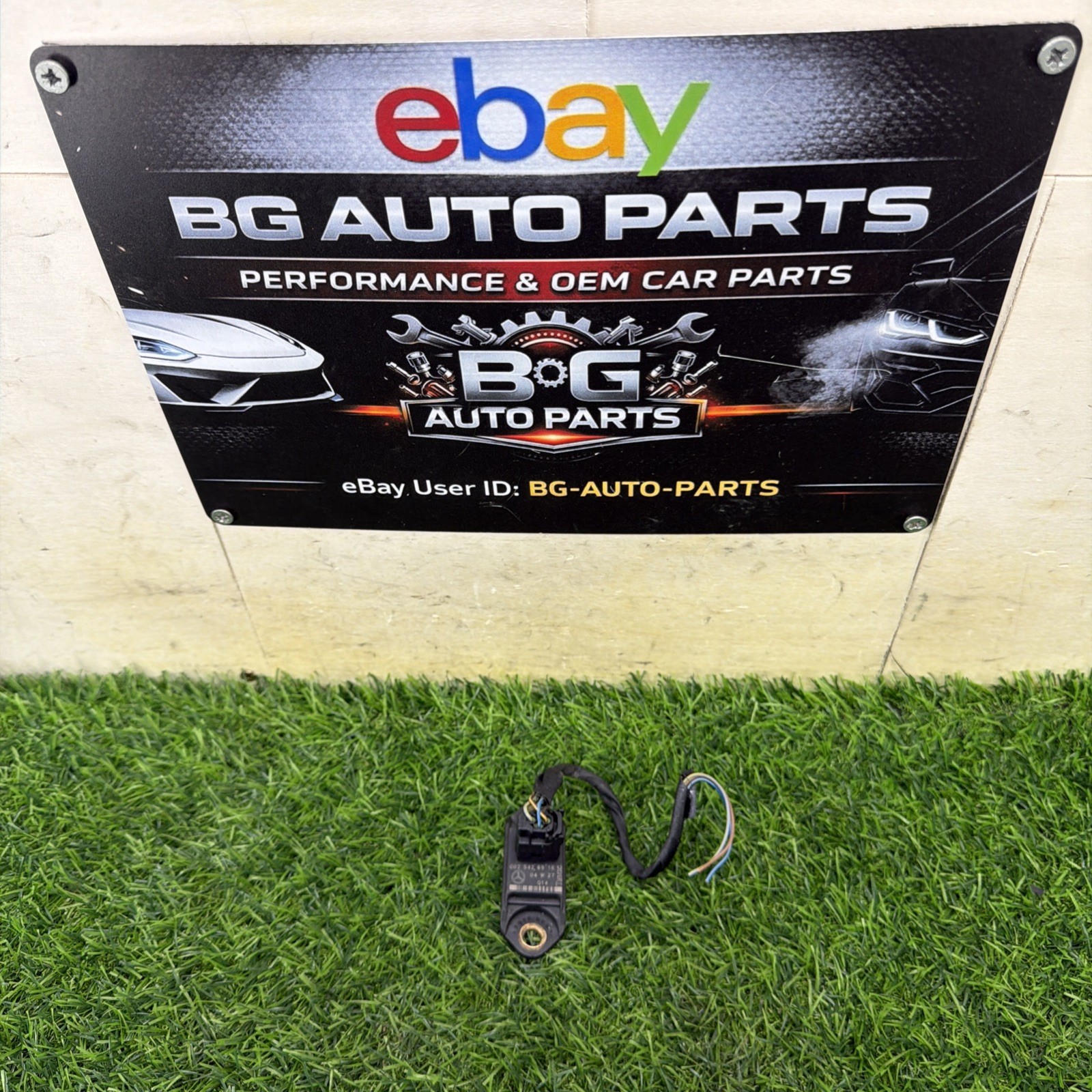2003-2009 Mercedes E500 W211 Air Suspension Acceleration Sensor OEM 0025426918