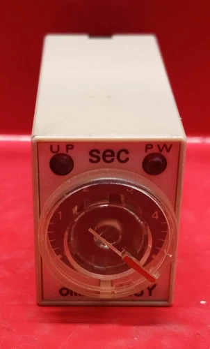 Omron H3Y-4 Timer