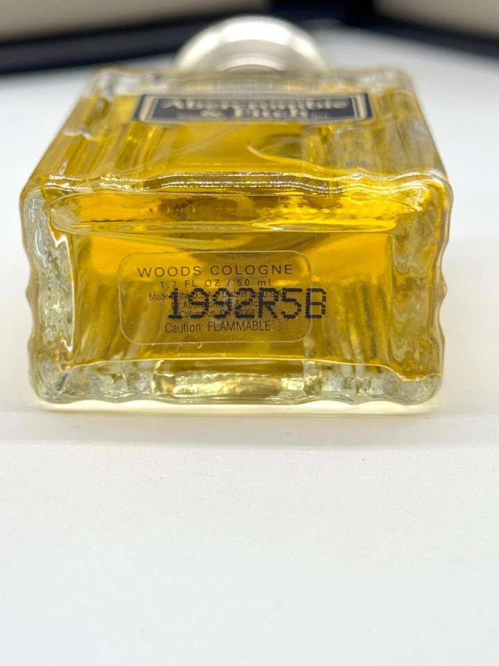De colección Abercrombie Fitch Woods RARO Descontinuado Nuevo 1.7 OZ Colonia Juego de Regalo Foto 4 de 4