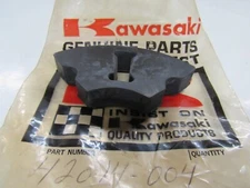 NOS NEW OEM ORIGINAL KAWASAKI F1 F2 F3 F2TR REAR HUB SHOCK DAMPER 42014-004
