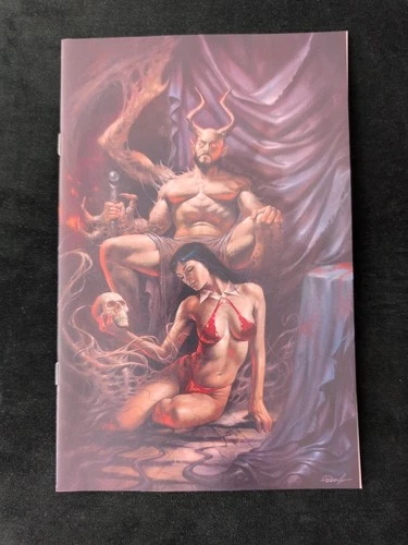 VAMPIRELLA #11 VIRGIN LUCIO PARRILLO VARIANT 1