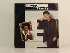 PAUL MCCARTNEY EBONY AND IVORY (4) (78) 2 Track 7