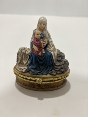 Trinity Broadcasting Network Nativity Trinket Box 4  Hinged Porcelain