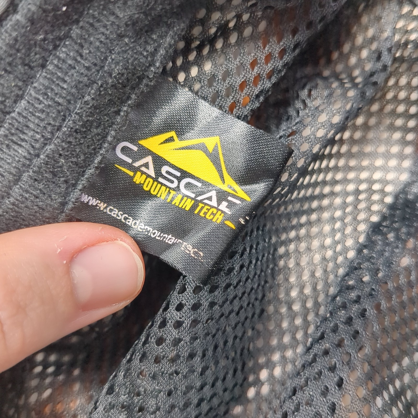 Cascade Mountain Tech Strapback 5 Panel Hat Black… - image 9