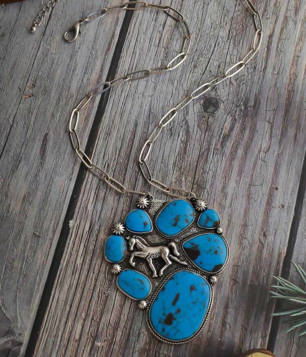 ネックレス・ペンダント Horse Turquoise Pendant Necklace #6763 Artisan Horse Turquoise Necklace – Horse Creek Company