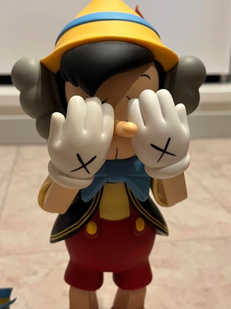 Kaws Medicom Toy 
