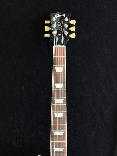 Gibson Les Paul Standard Cardinal Red 2023 - Picture 5 of 13