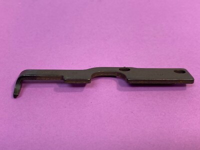 *NOS* 91-173813-15 SUPPORT FOR PFAFF SEWING MACHINE *FREE SHIPPING*