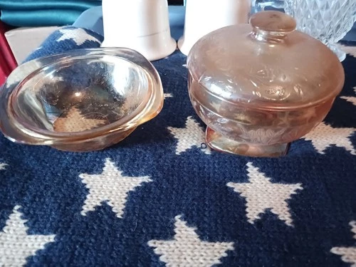 Vintage Jeanette Carnival Glass 2 Pcs No Chips Or Cracks