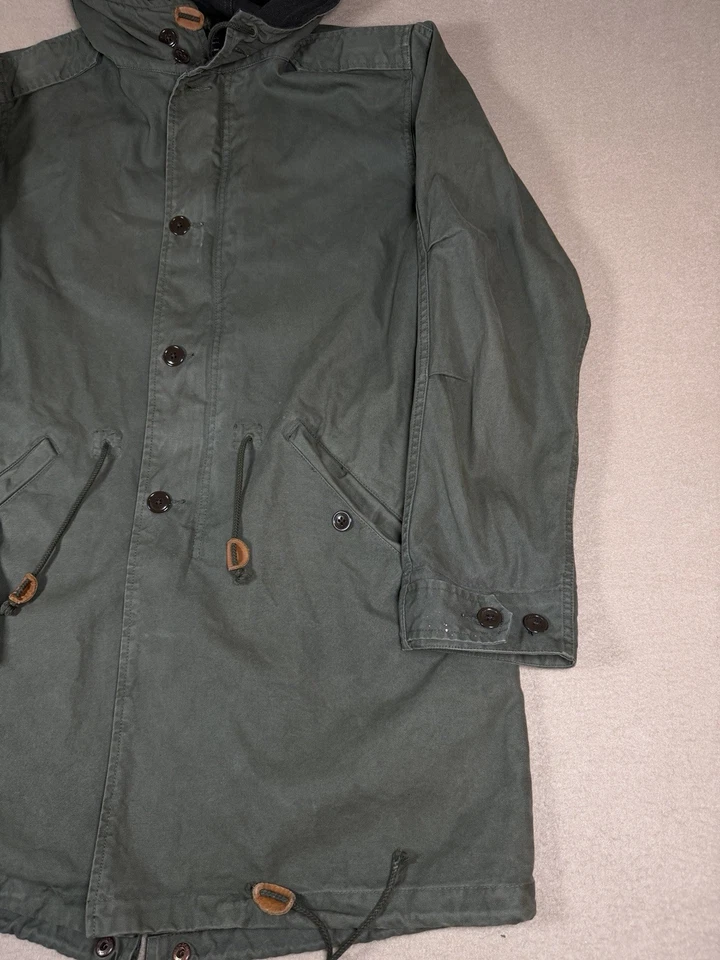 Vintage J.Crew US Army Cold Weather Fishtail Parka Jacket Mens Size Medium - Image 4 of 4