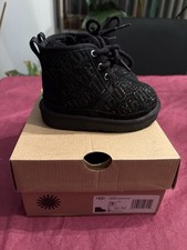 UGG Kids T NEUMEL ll GRAPHIC STITCH TODDLER Girls Size 7 Black Boots