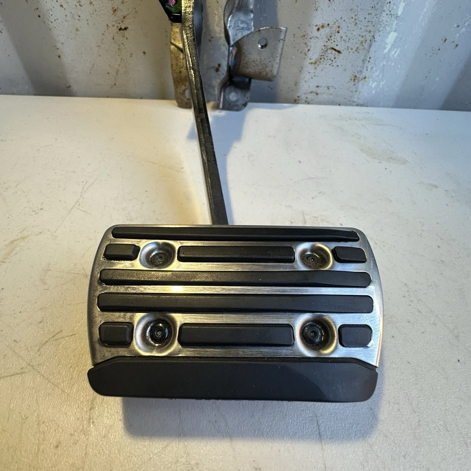 Honda Accord Sport SE 2013-2017 2,4 L pedal de freno OEM pedal de metal cromado Foto 4 de 4