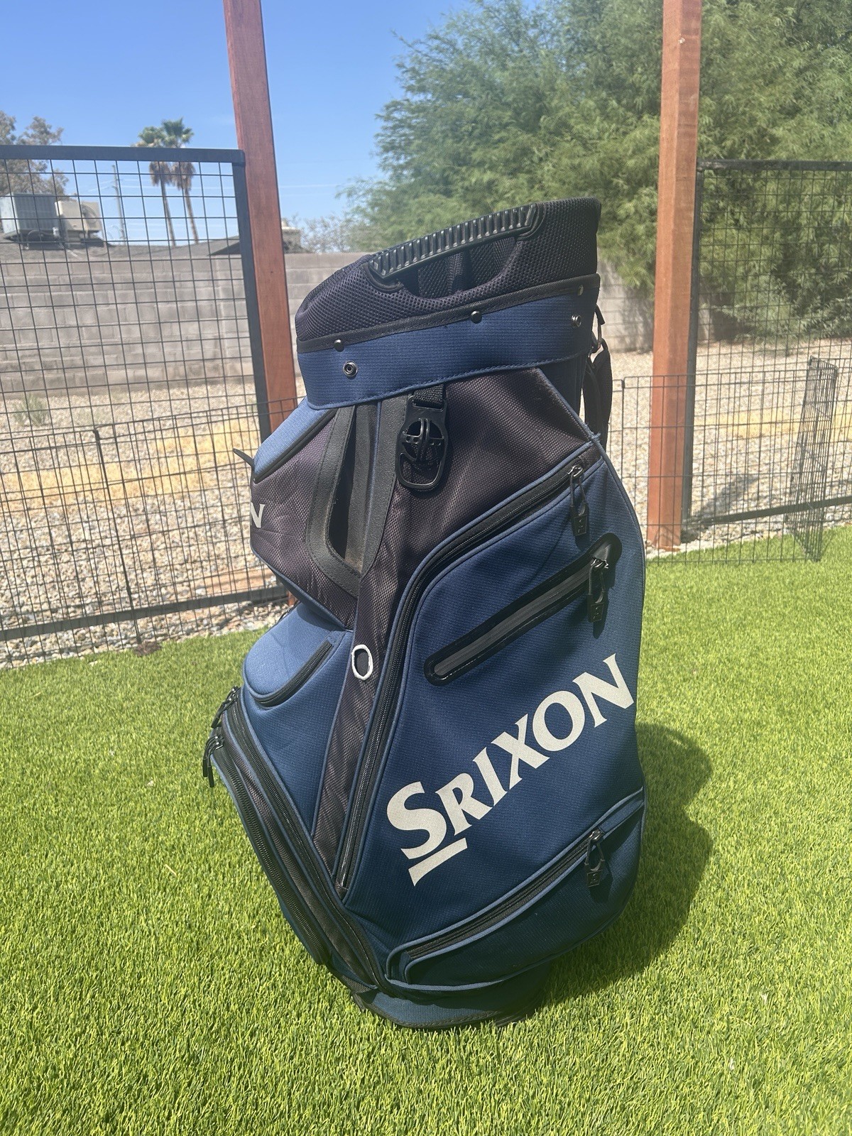 Srixon 14-Way Golf Bag with Cooler Pocket & Magnetic Pocket