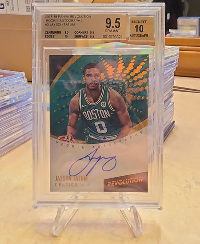 2017-18 Panini Revolution - Rookie Autographs Jayson Tatum #RA-JTA (AU, RC)