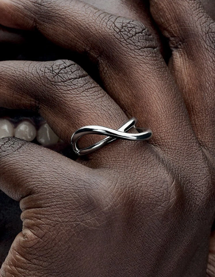 PANDORA Anello Infinito Linea Sinuosa argento S925 ALE - Immagine 3 di 4