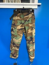 US Military Woodland Camo Ripstop Cargo Pants Belt Medium Short