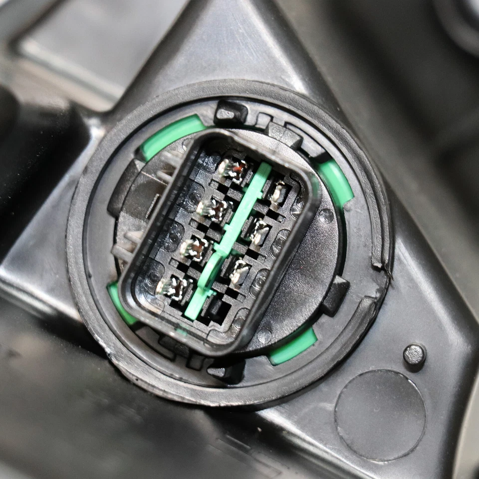 For 2014 2015 2016 Kia Forte Pair Headlights Halogen Headlamps Right & Left Side - Image 4 of 4