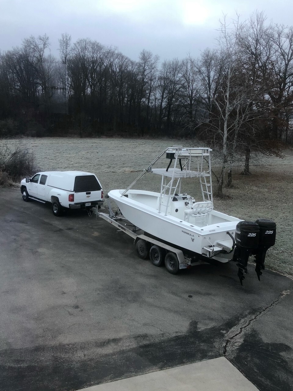 1973 Thunderbird Formula 233 Center Console Tuna Tower Boat Refinish